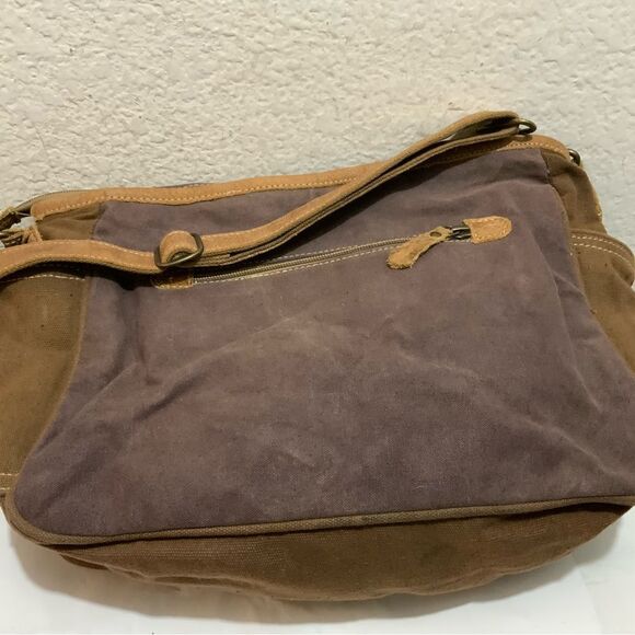 Myra Bag Handmade two tone Messenger Bag Upcycled Canvas & Cowhide Leather - Picture 8 of 15